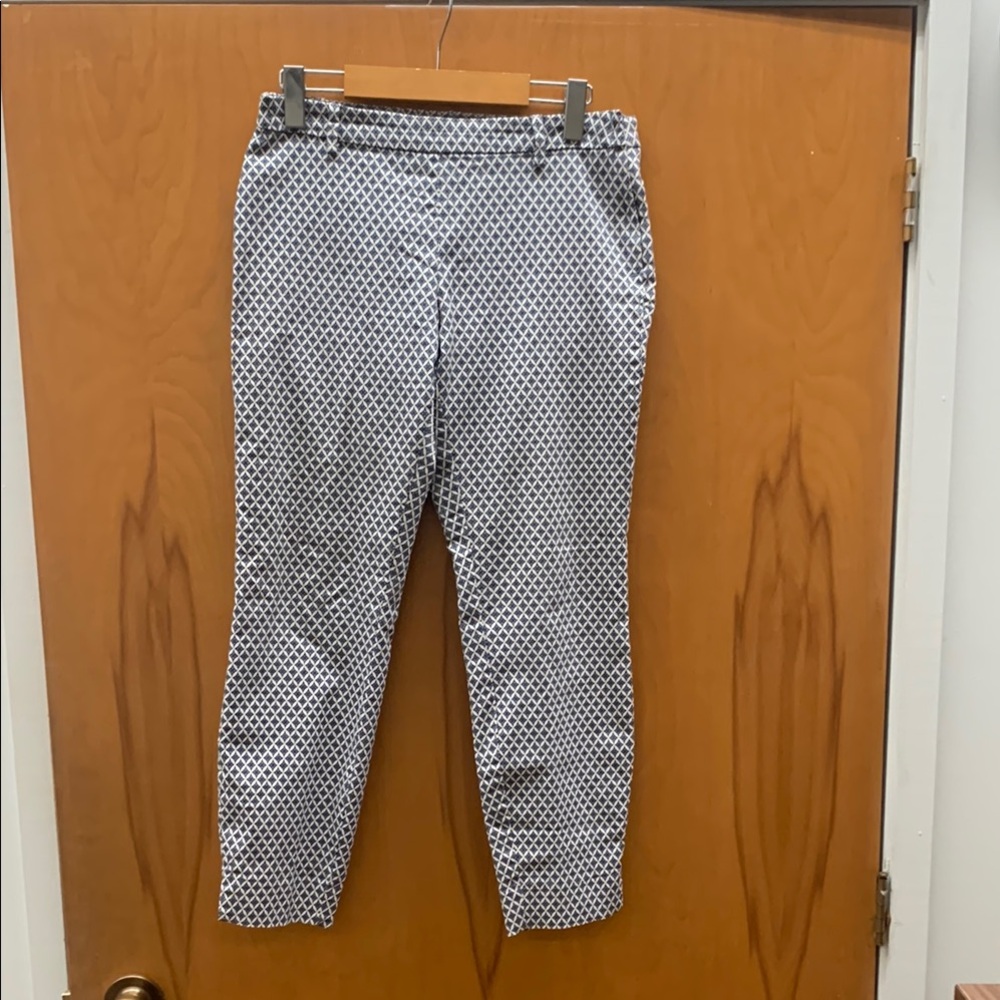 ✨4 for $20✨ H&M Blue and Pants Chinos with Geometric Pattern